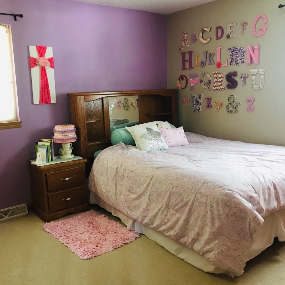 Queen bedding